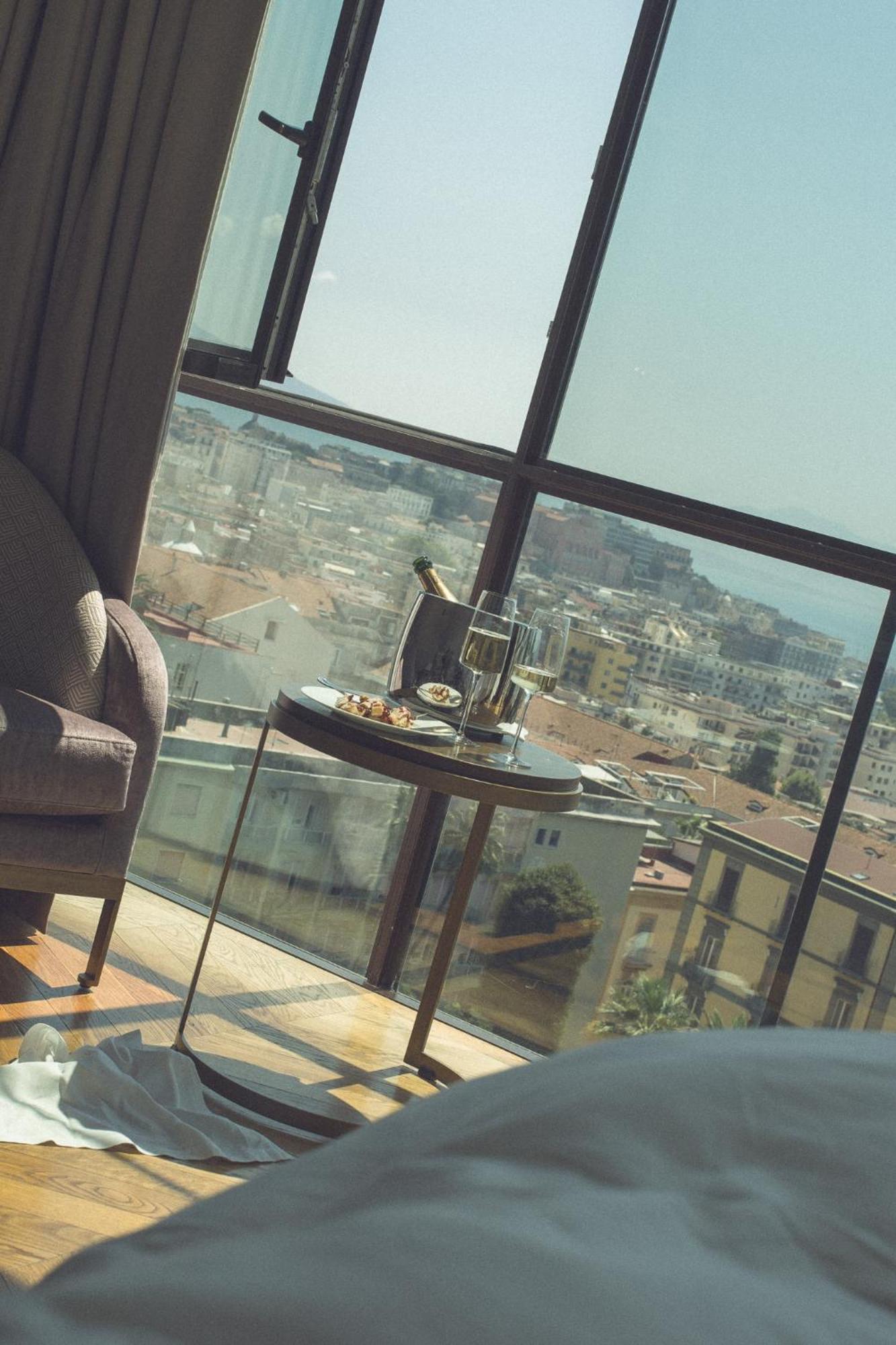 Hotel De Bonart Naples, Curio Collection By Hilton Exteriér fotografie